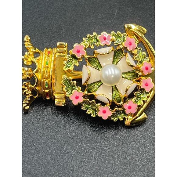 Joan Rivers Vintage Signed Queen Mary Gold Tone White Enamel Rose Crown Brooch - Picture 5 of 9